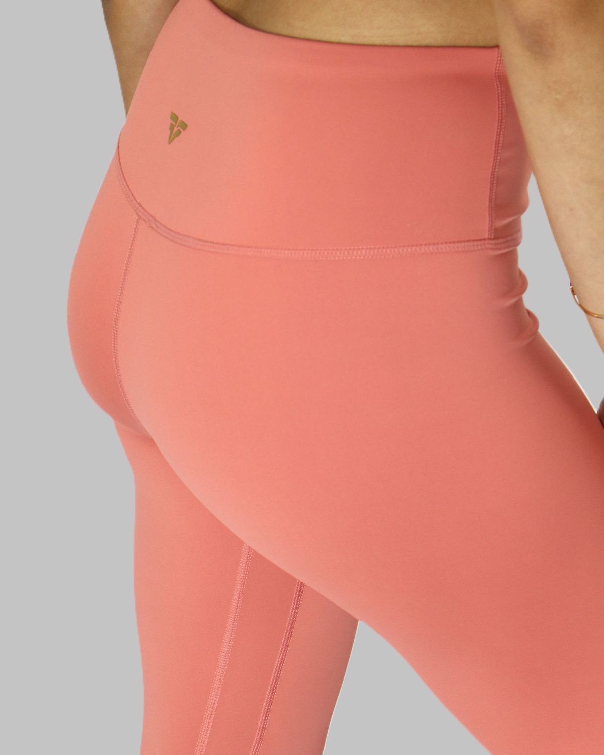 Luxury Coral Leggings-Effortless Elegance & Comfort - Image 3